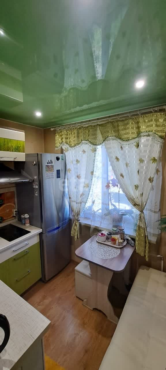 Продажа 2-комнатной квартиры, Южно-Сахалинск, Сахалинская область,  Южно-Сахалинск