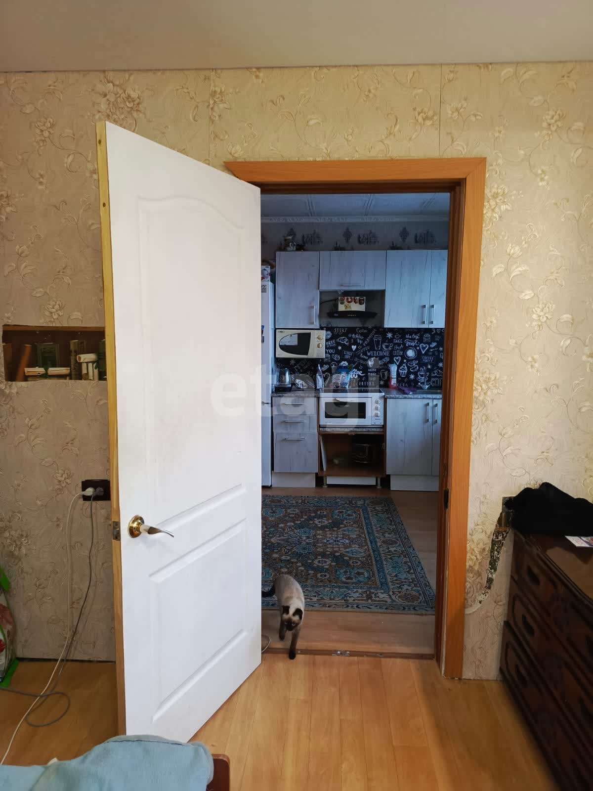 Продажа 3-комнатной квартиры, Южно-Сахалинск, Сахалинская область,  Южно-Сахалинск