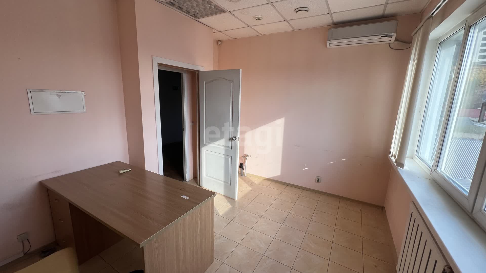 Аренда коммерческой недвижимости, 18м <sup>2</sup>, Южно-Сахалинск, Сахалинская область,  Южно-Сахалинск