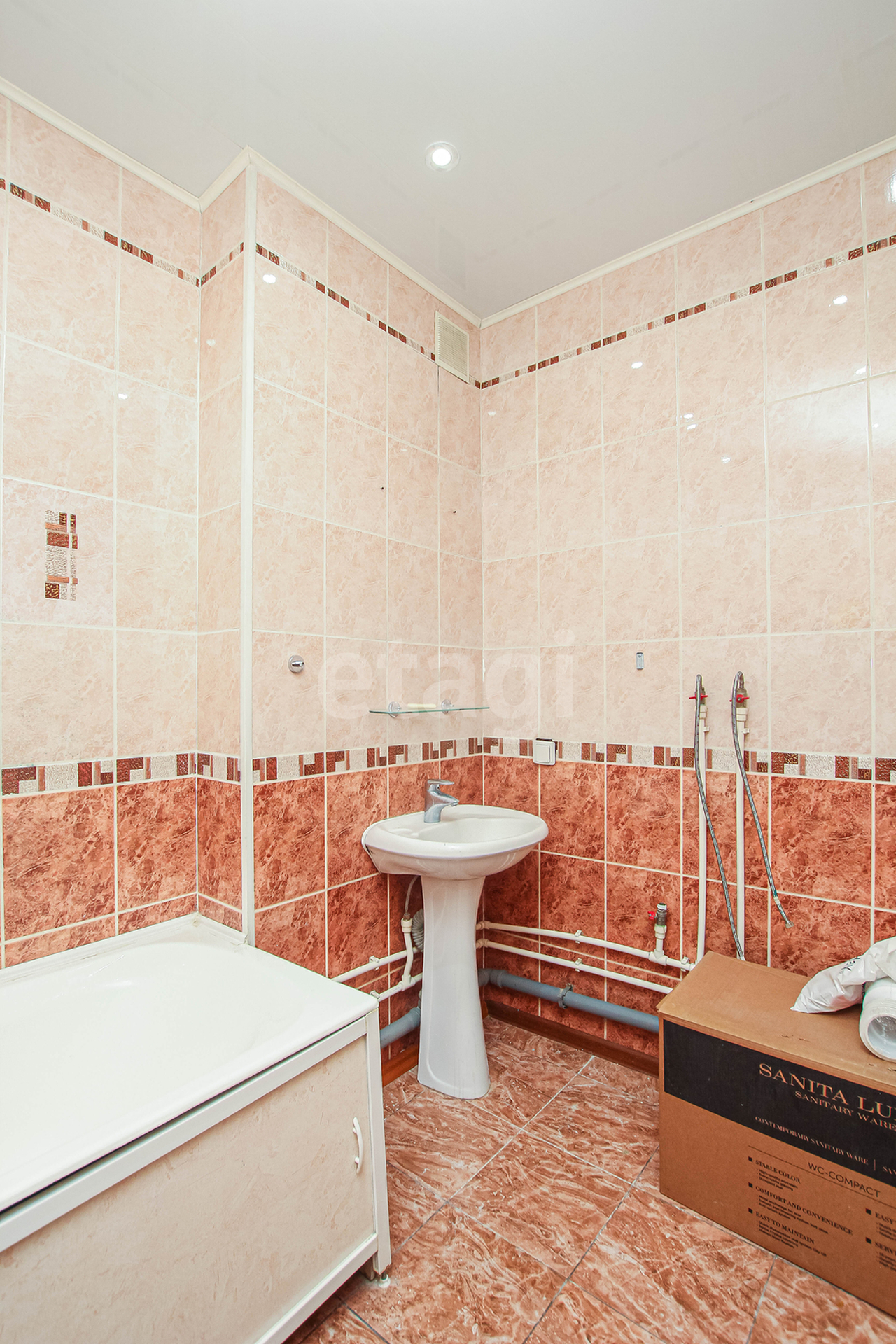 Продажа 2-комнатной квартиры, Улан-Удэ, Республика Бурятия,  Улан-Удэ