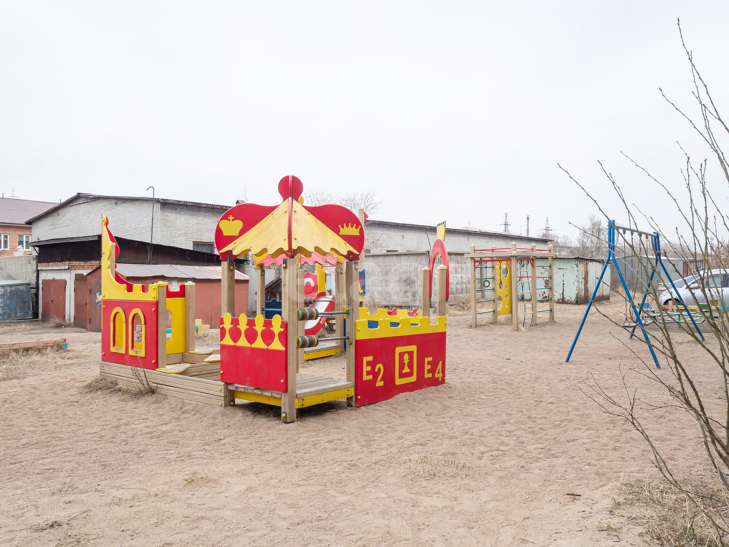 Продажа 4-комнатной квартиры, Улан-Удэ, Республика Бурятия,  Улан-Удэ