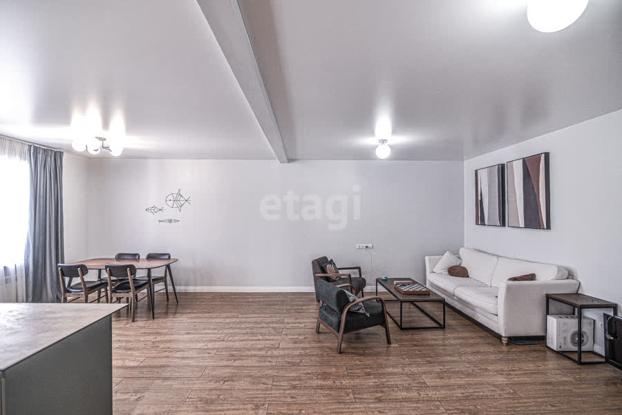 Продажа 3-комнатной квартиры, Южно-Сахалинск, Сахалинская область,  Южно-Сахалинск