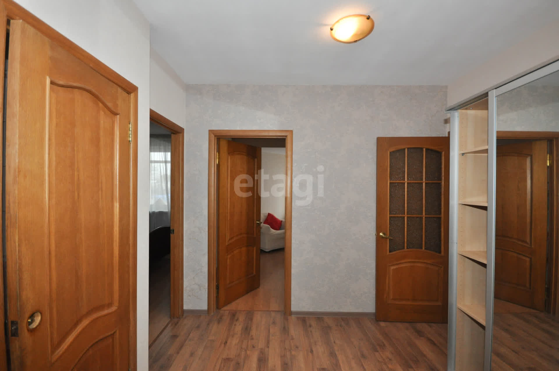 Аренда 3-комнатной квартиры, Южно-Сахалинск, Сахалинская область,  Южно-Сахалинск