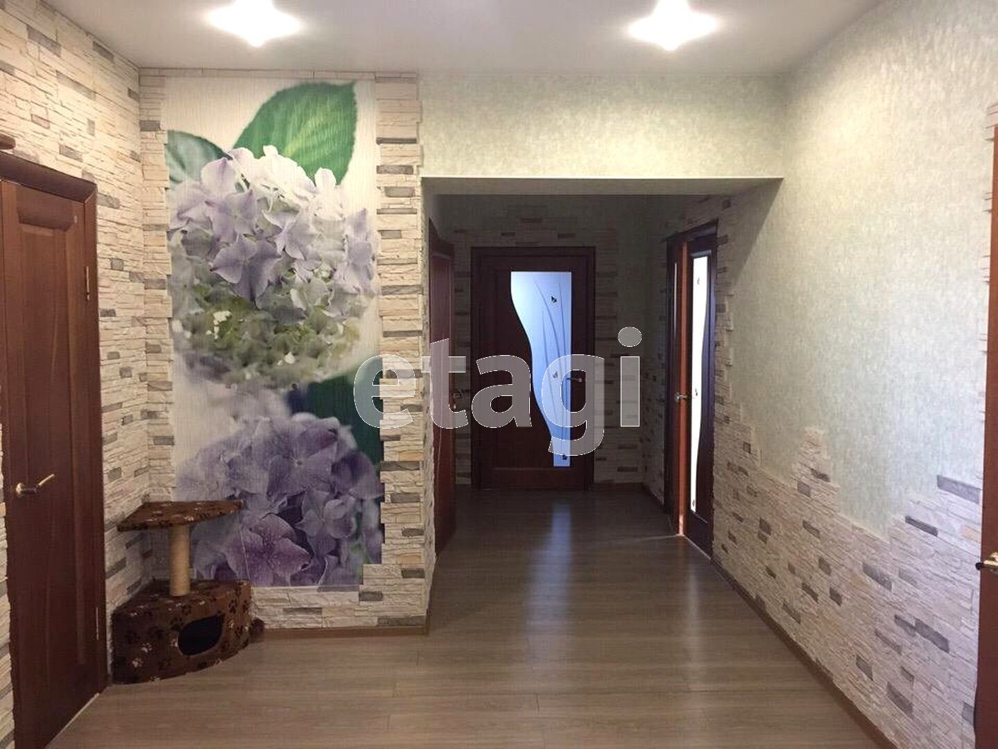 Продажа дома, 303м <sup>2</sup>, 10 сот., Южно-Сахалинск, Сахалинская область,  