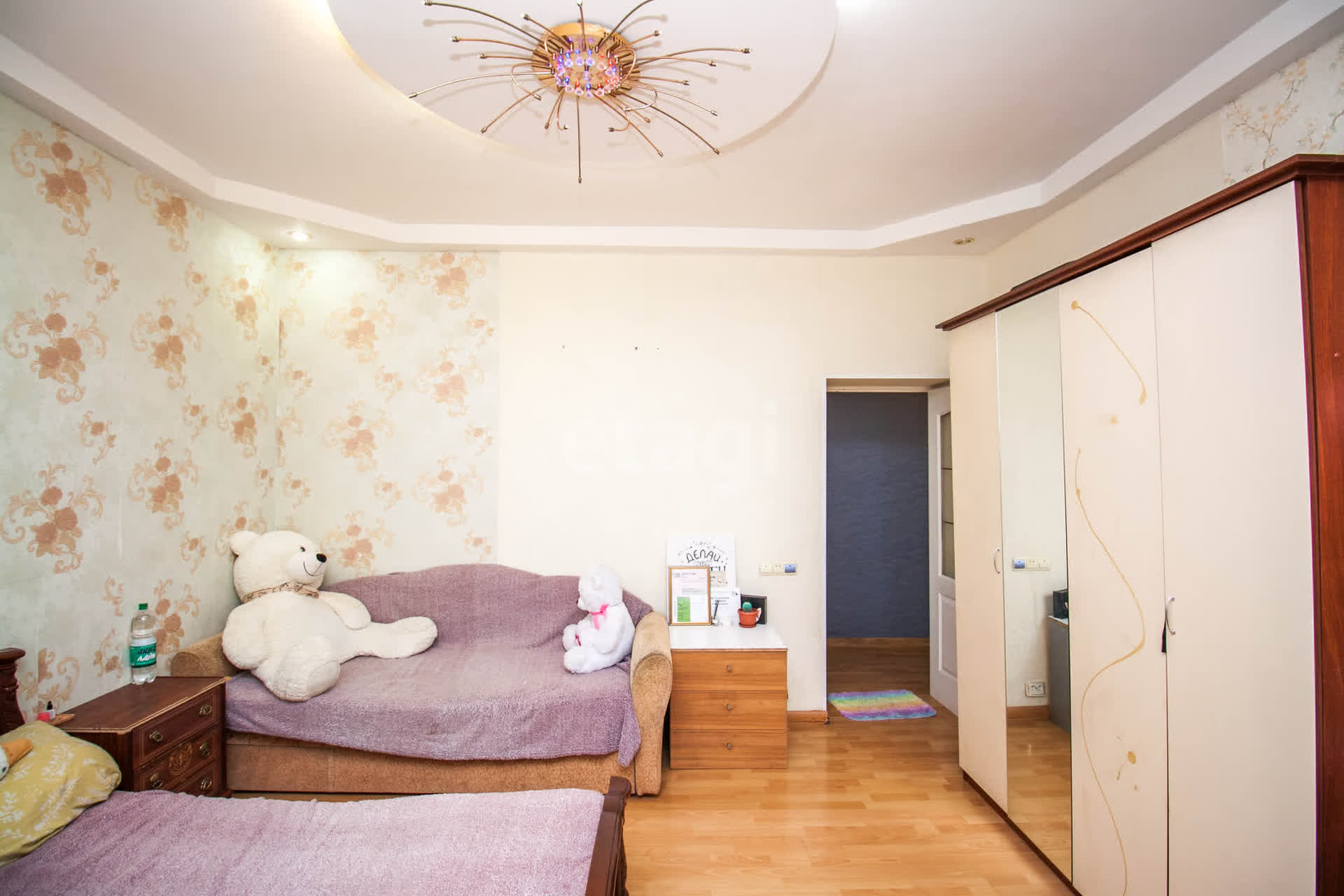 Продажа 2-комнатной квартиры, Южно-Сахалинск, Сахалинская область,  Южно-Сахалинск