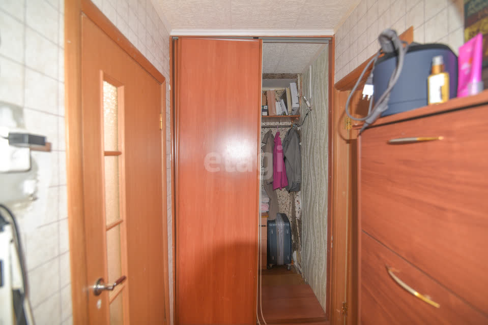 Продажа 2-комнатной квартиры, Южно-Сахалинск, Сахалинская область,  Южно-Сахалинск