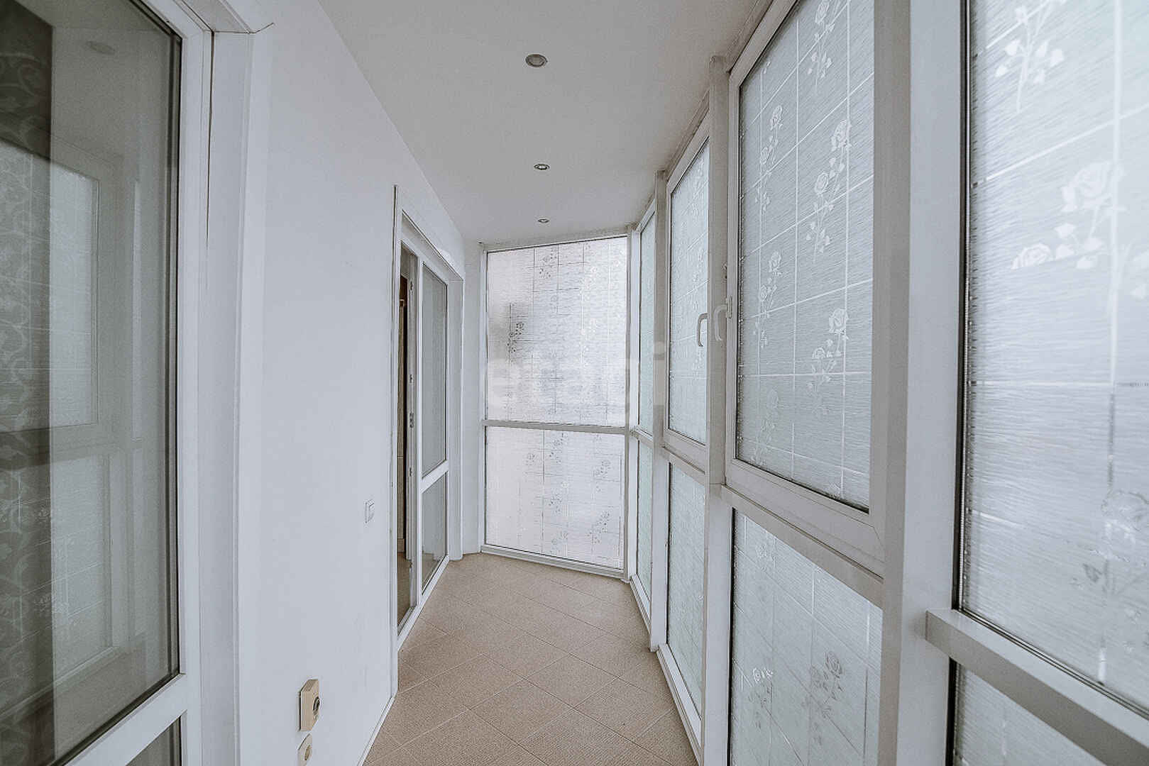 Продажа 2-комнатной квартиры, Южно-Сахалинск, Сахалинская область,  Южно-Сахалинск