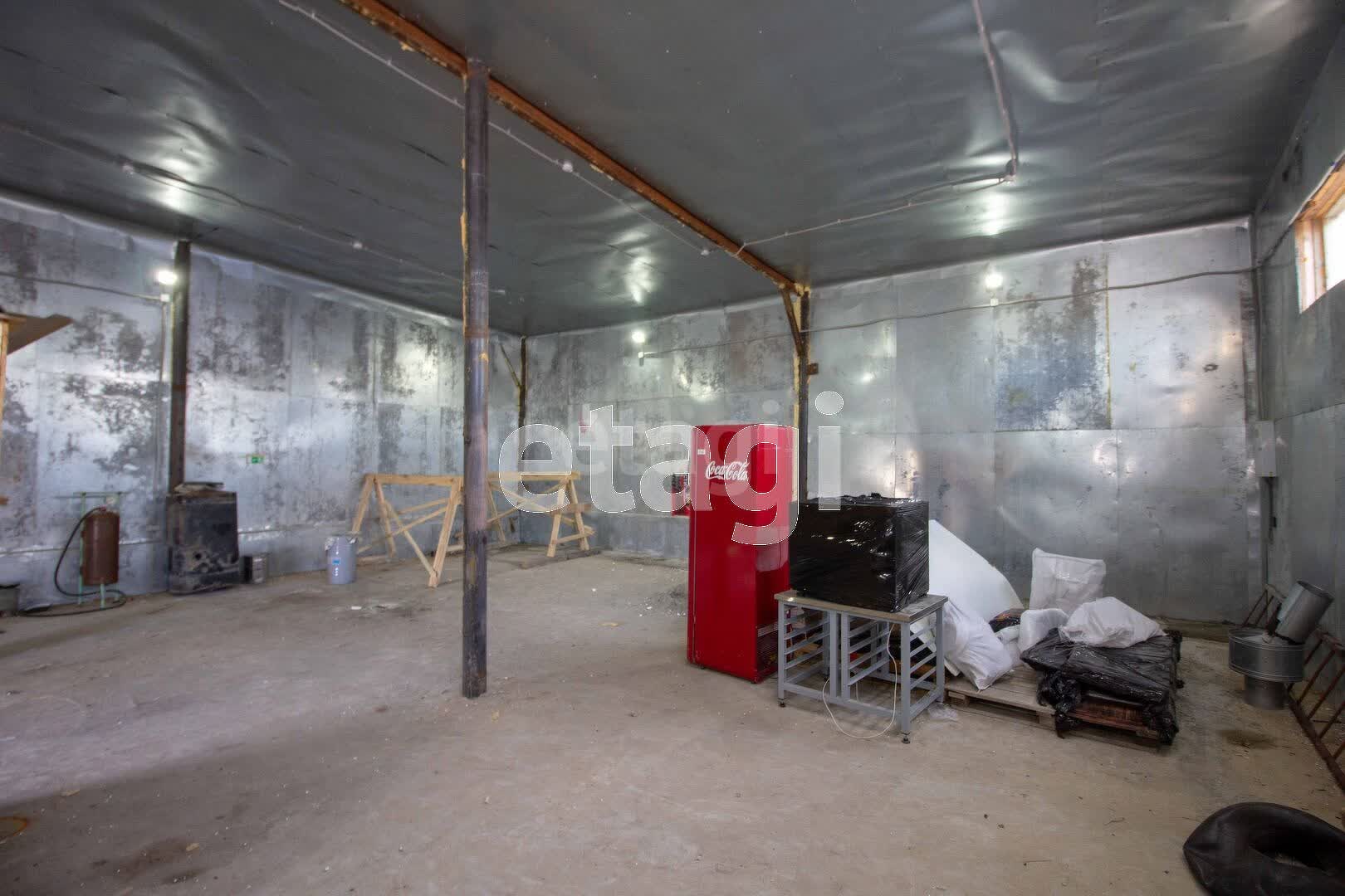 Аренда коммерческой недвижимости, 7454м <sup>2</sup>, Новый Уренгой, Ямало-Ненецкий АО,  Новый Уренгой