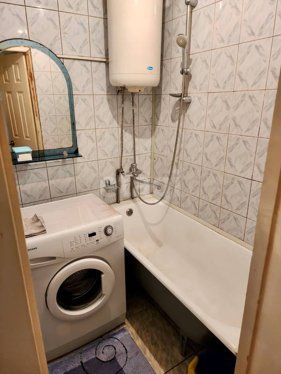 Продажа 2-комнатной квартиры, Южно-Сахалинск, Сахалинская область,  Южно-Сахалинск