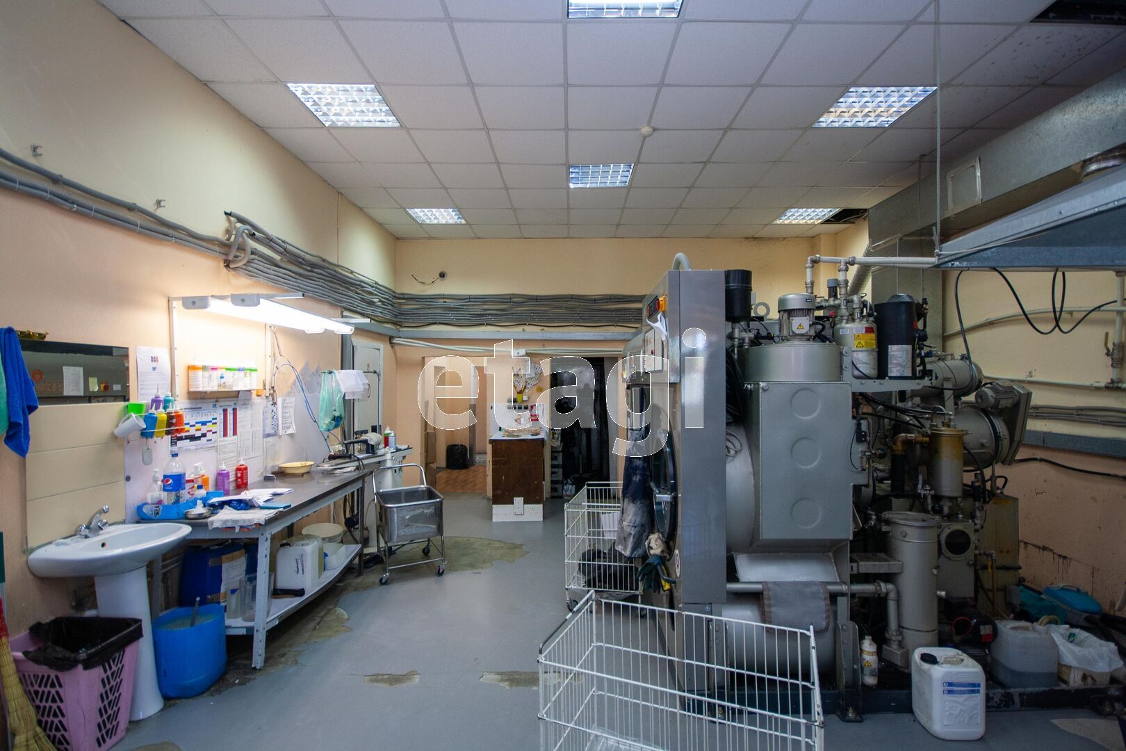 Продажа коммерческой недвижимости, 1141м <sup>2</sup>, Новый Уренгой, Ямало-Ненецкий АО,  Новый Уренгой