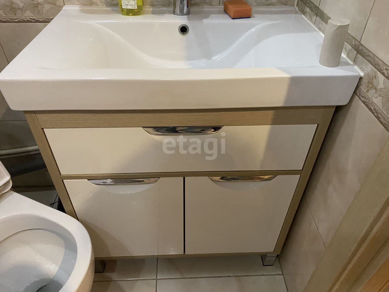 Продажа 2-комнатной квартиры, Улан-Удэ, Республика Бурятия,  Улан-Удэ