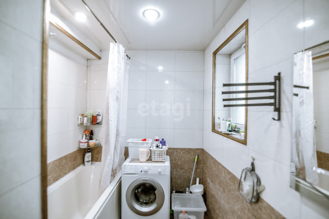 Продажа дома, 215м <sup>2</sup>, 7 сот., Южно-Сахалинск, Сахалинская область,  Южно-Сахалинск