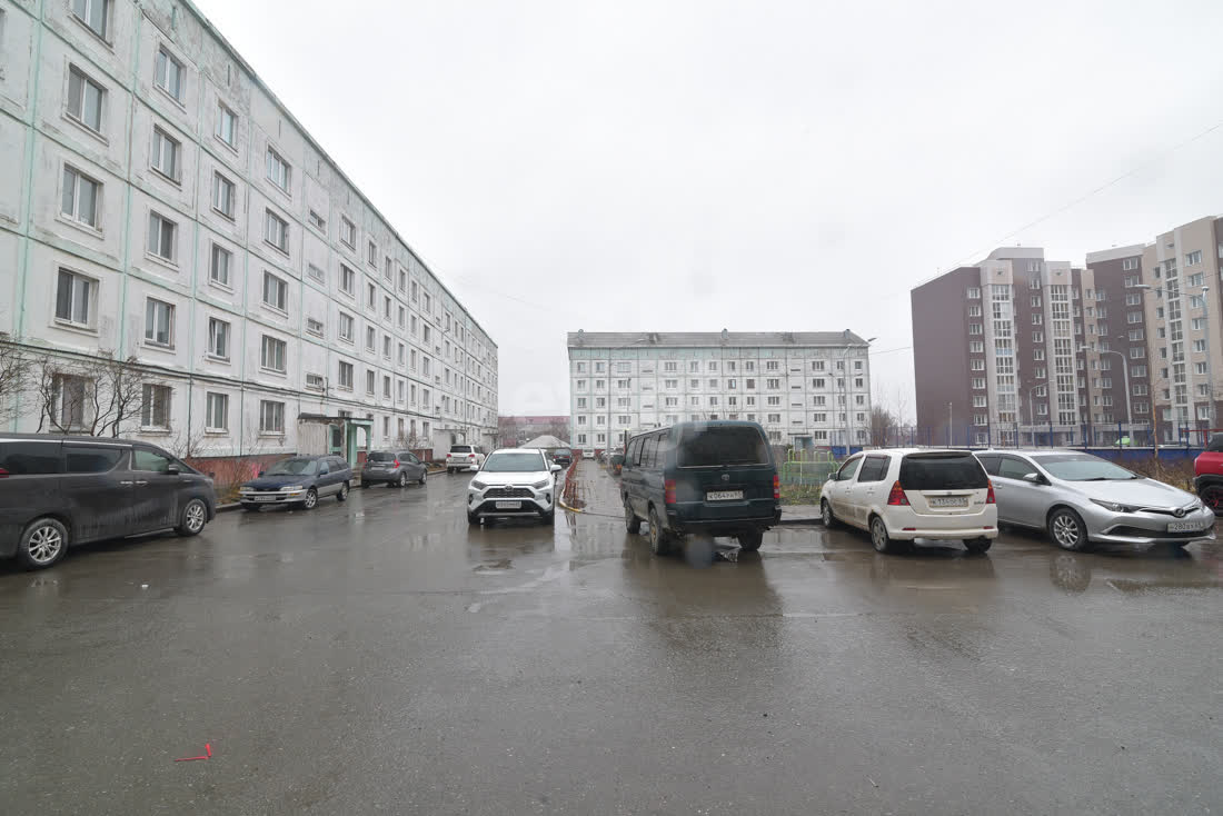 Продажа 2-комнатной квартиры, Южно-Сахалинск, Сахалинская область,  Южно-Сахалинск