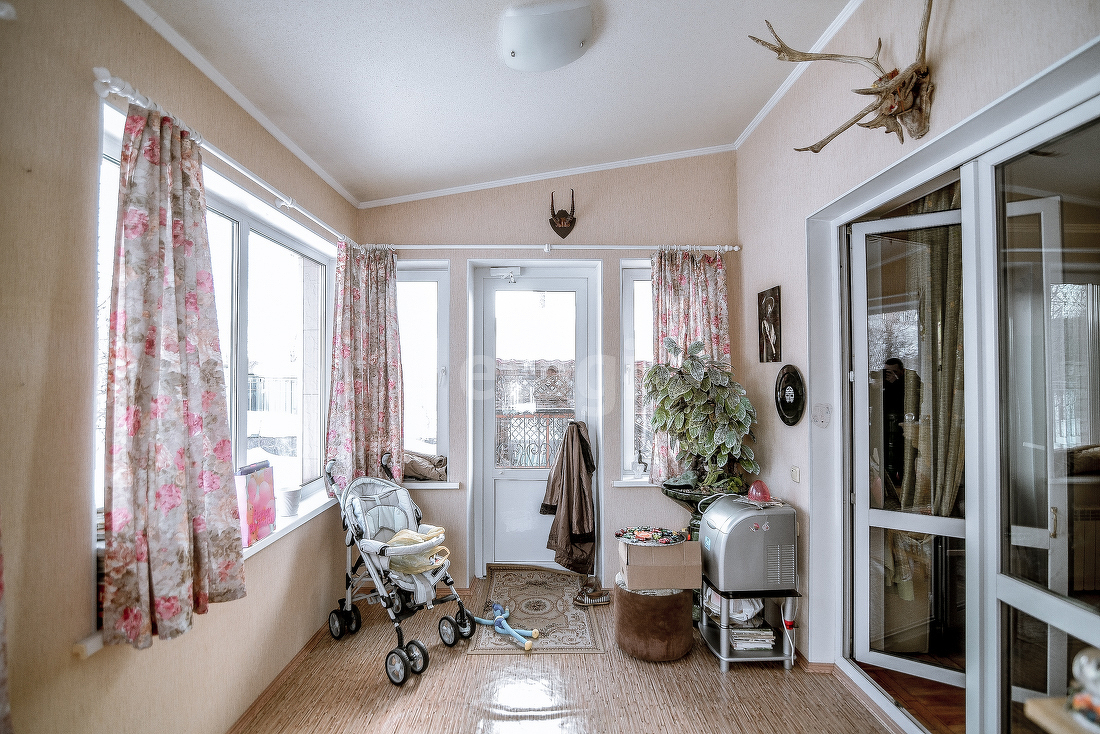 Продажа дома, 300м <sup>2</sup>, 10 сот., Южно-Сахалинск, Сахалинская область,  