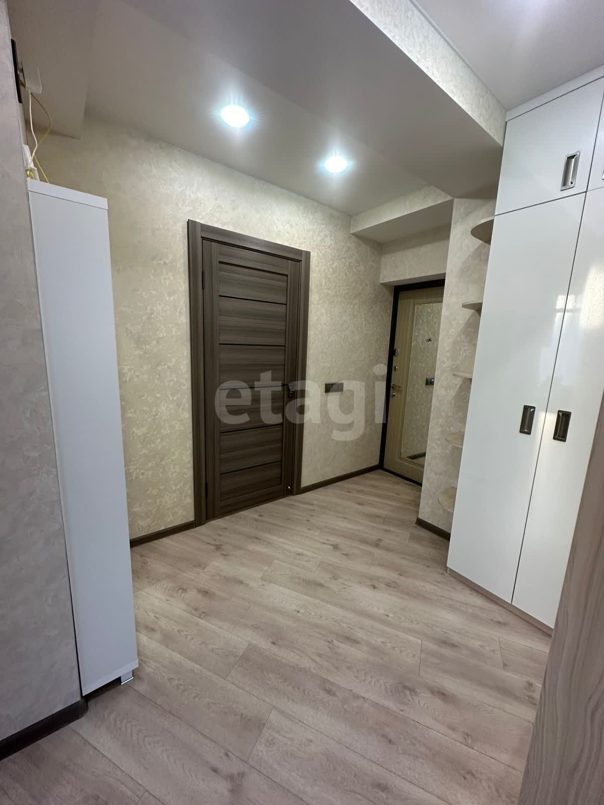 Продажа 2-комнатной квартиры, Южно-Сахалинск, Сахалинская область,  Южно-Сахалинск