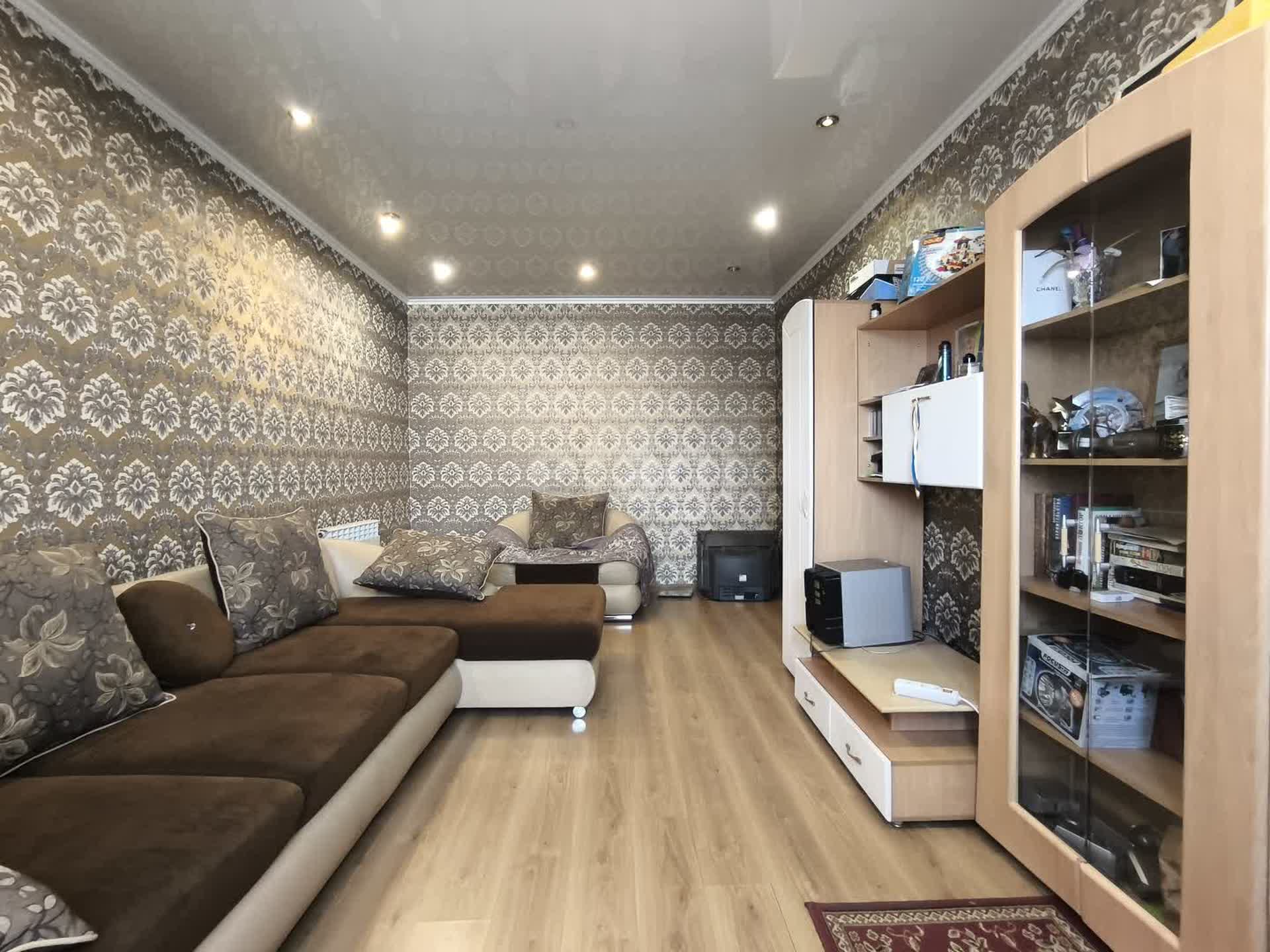 Продажа дома, 221м <sup>2</sup>, 8 сот., Улан-Удэ, Республика Бурятия,   Улан-Удэ