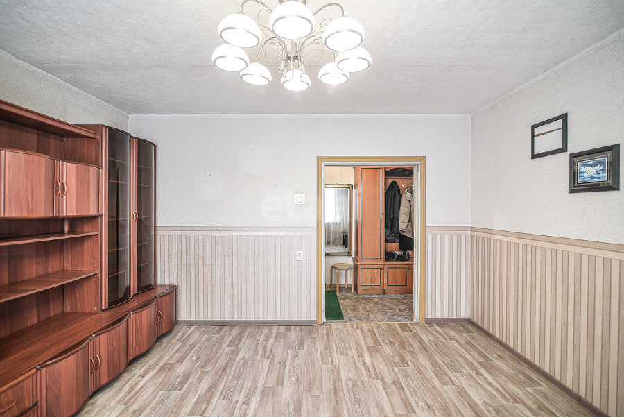 Продажа 3-комнатной квартиры, Южно-Сахалинск, Сахалинская область,  Южно-Сахалинск