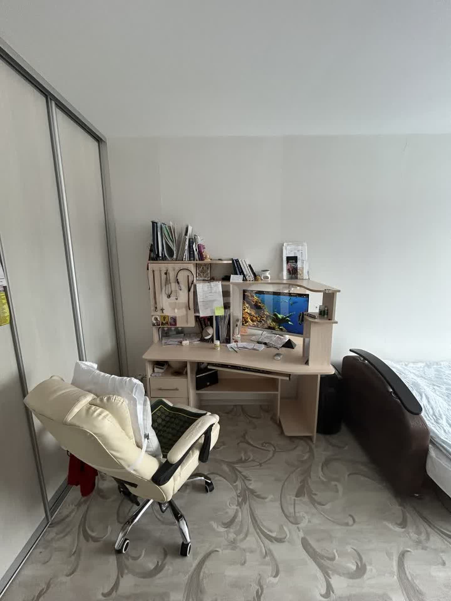 Продажа 2-комнатной квартиры, Южно-Сахалинск, Сахалинская область,  Южно-Сахалинск