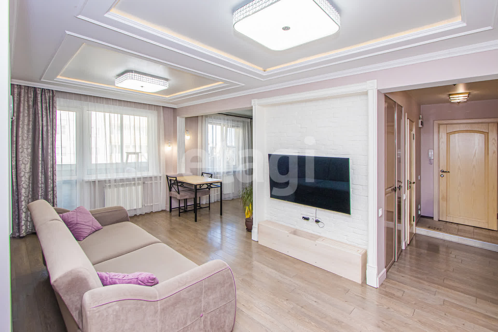 Продажа 3-комнатной квартиры, Улан-Удэ, Республика Бурятия,  Улан-Удэ