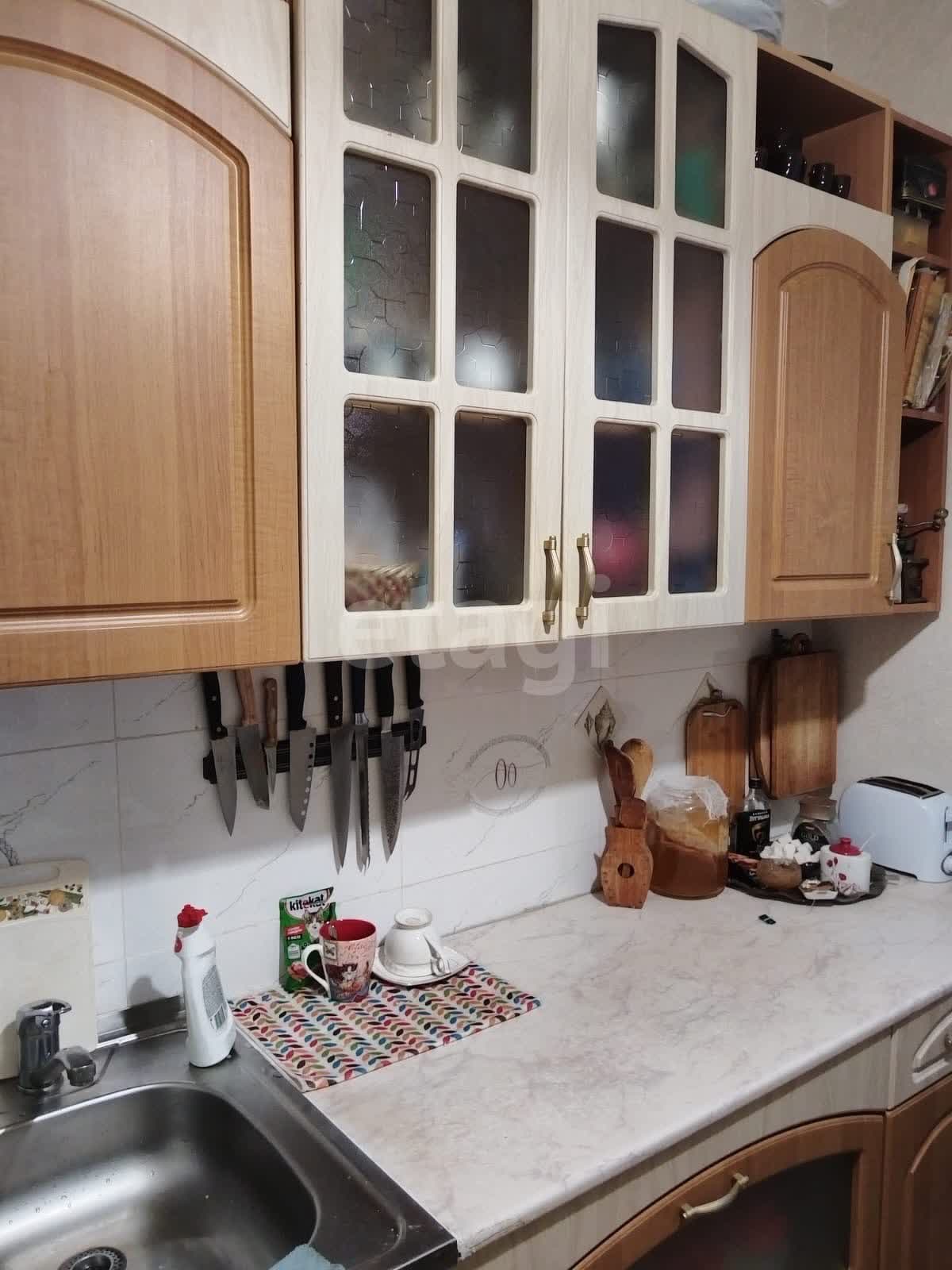 Продажа 2-комнатной квартиры, Южно-Сахалинск, Сахалинская область,  Южно-Сахалинск