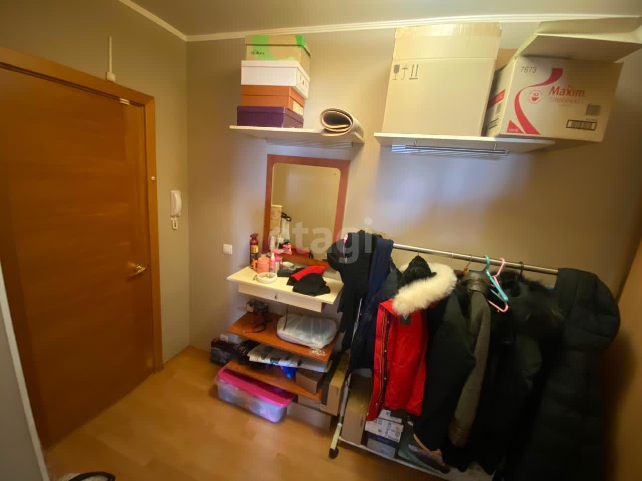 Продажа 2-комнатной квартиры, Южно-Сахалинск, Сахалинская область,  Южно-Сахалинск