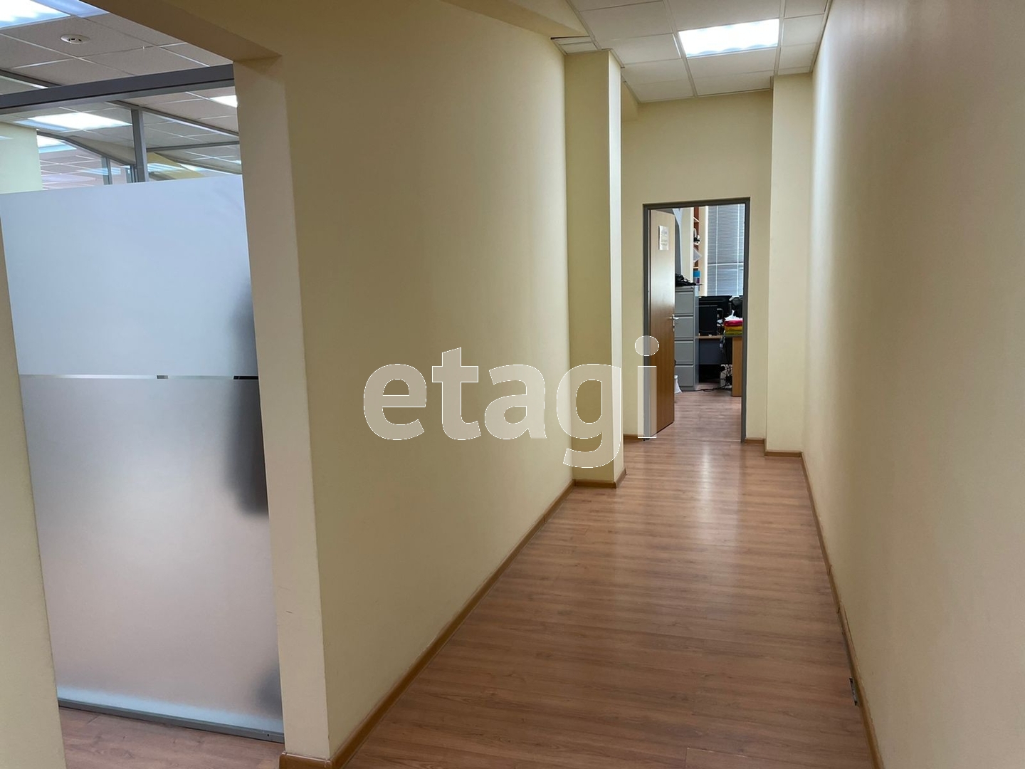 Продажа коммерческой недвижимости, 734м <sup>2</sup>, Южно-Сахалинск, Сахалинская область,  Южно-Сахалинск