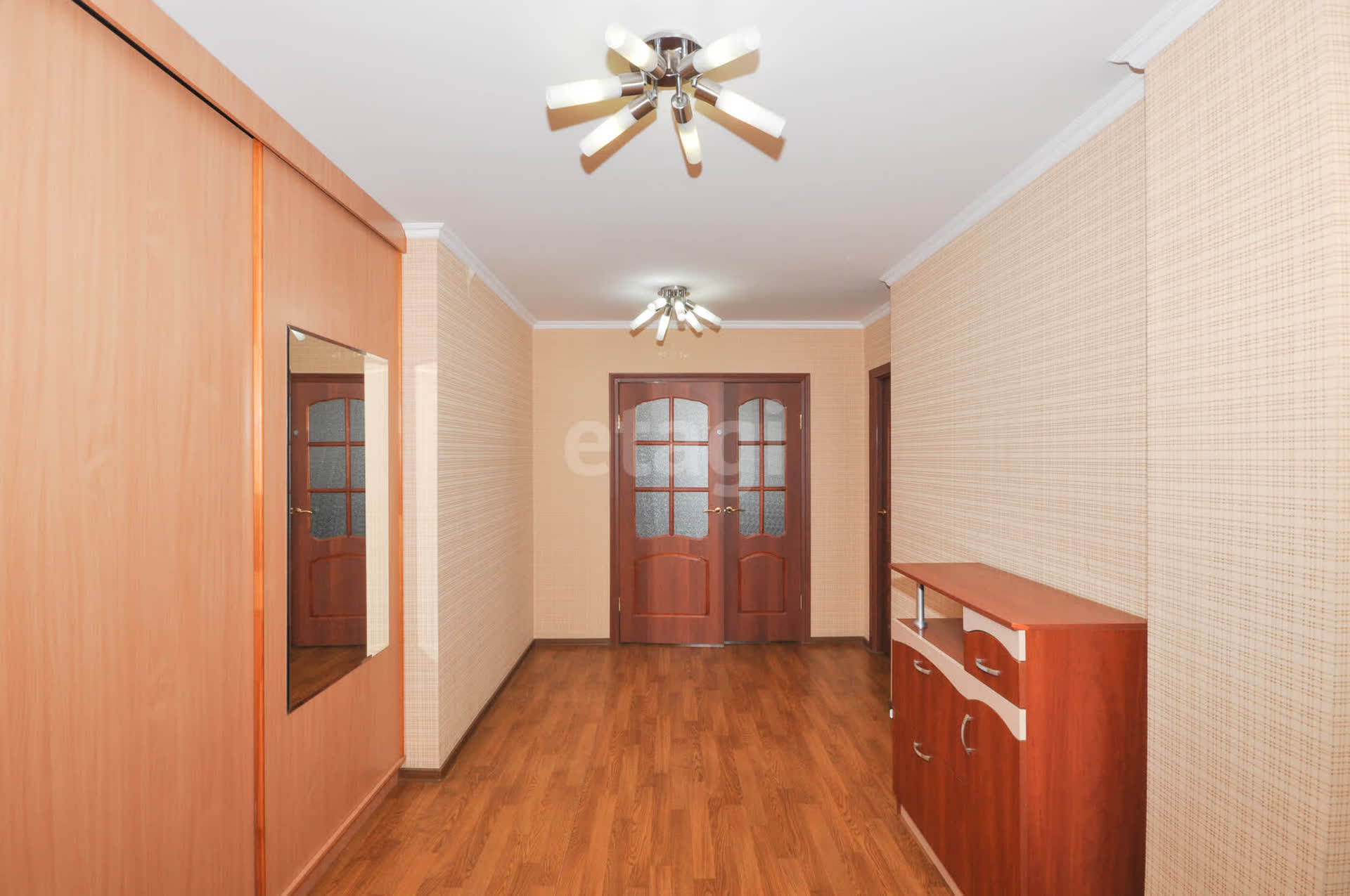 Продажа 3-комнатной квартиры, Южно-Сахалинск, Сахалинская область,  Южно-Сахалинск