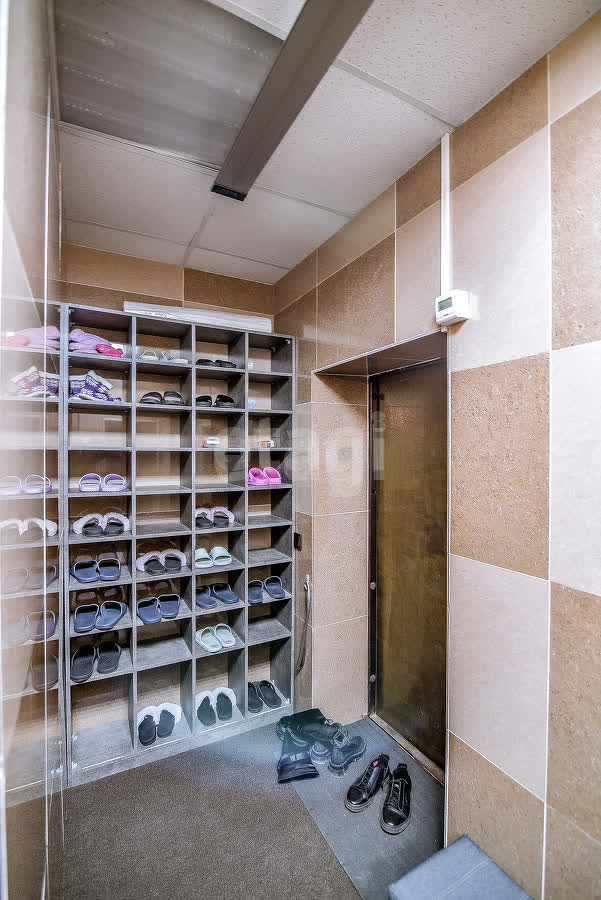 Аренда коммерческой недвижимости, 156м <sup>2</sup>, Южно-Сахалинск, Сахалинская область,  Южно-Сахалинск