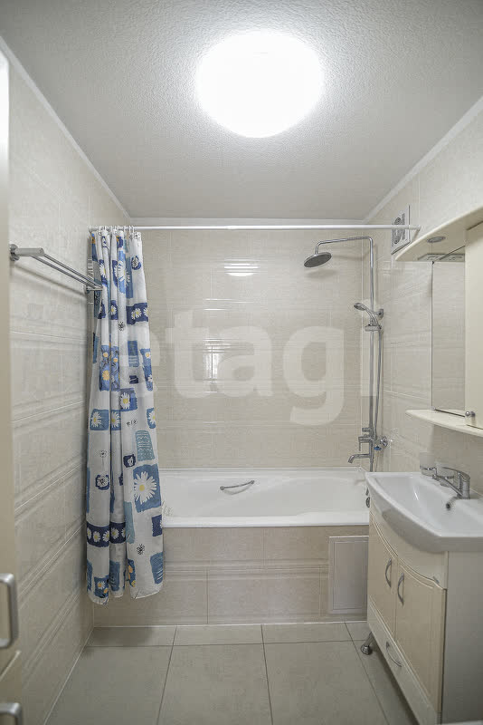 Аренда 2-комнатной квартиры, Южно-Сахалинск, Сахалинская область,  Южно-Сахалинск