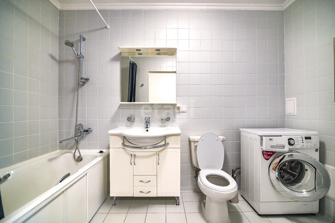 Аренда 2-комнатной квартиры, Южно-Сахалинск, Сахалинская область,  Южно-Сахалинск