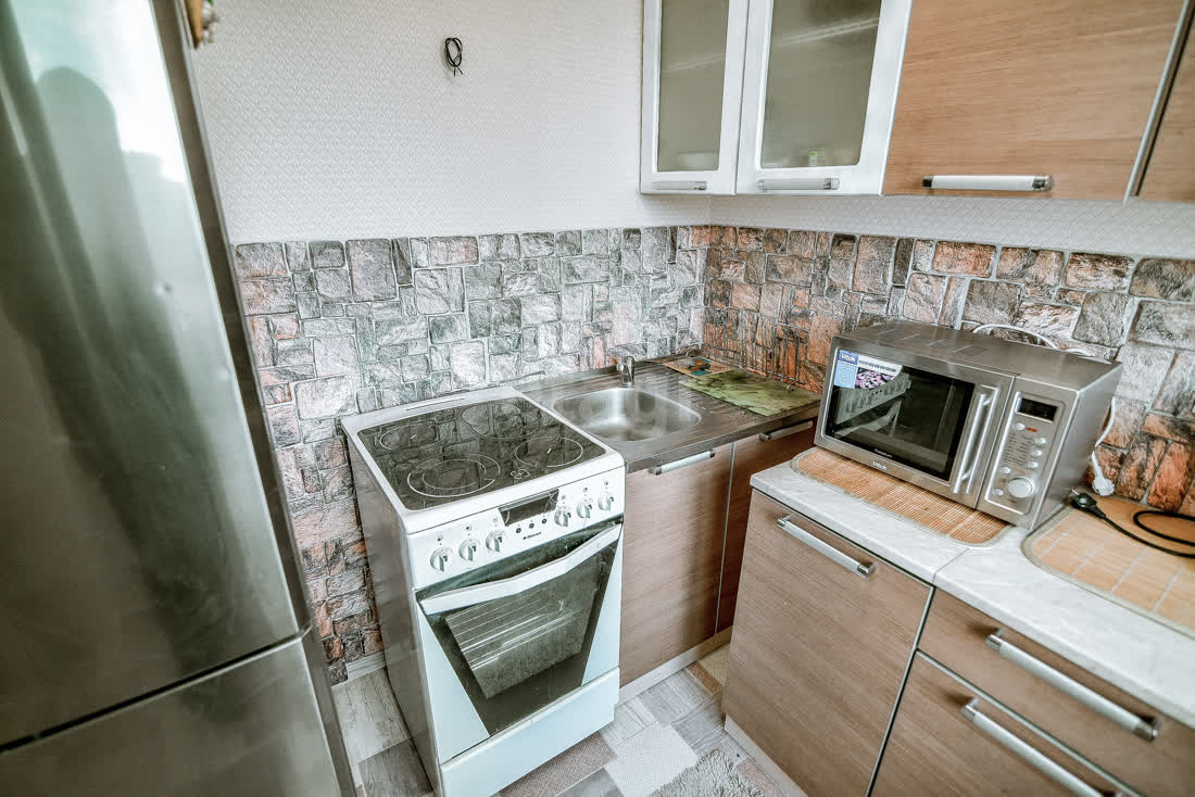 Продажа 4-комнатной квартиры, Южно-Сахалинск, Сахалинская область,  Южно-Сахалинск