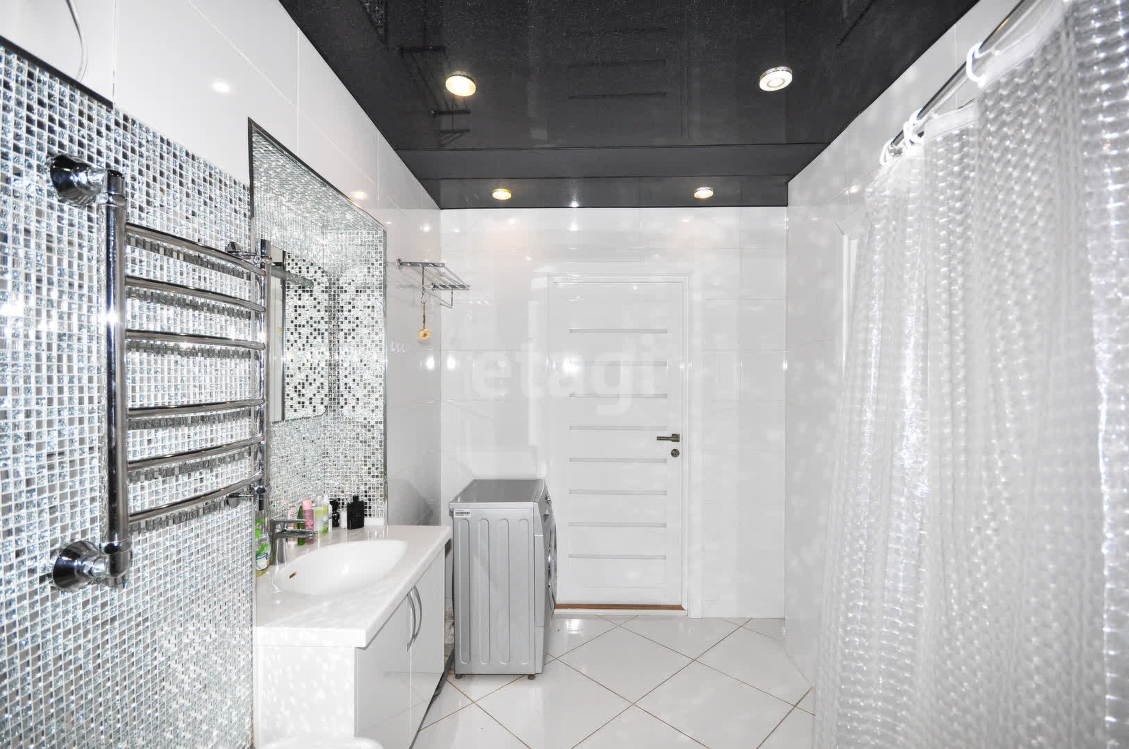 Продажа 3-комнатной квартиры, Южно-Сахалинск, Сахалинская область,  Южно-Сахалинск