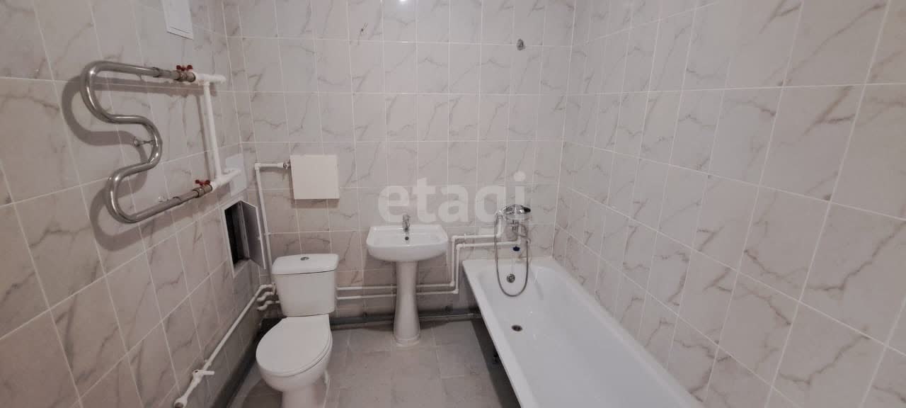 Продажа 2-комнатной квартиры, Южно-Сахалинск, Сахалинская область,  Южно-Сахалинск