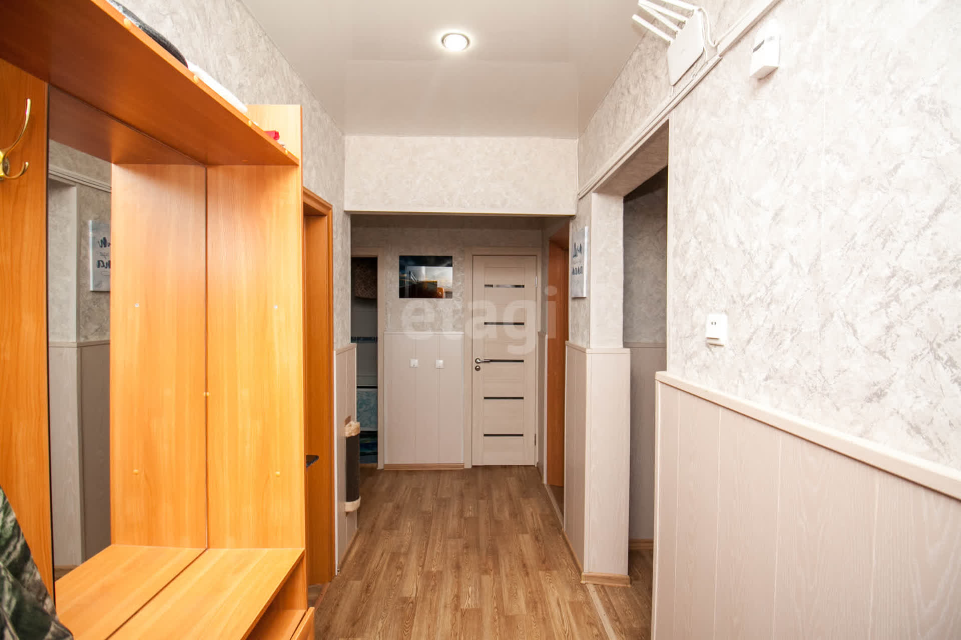 Продажа 3-комнатной квартиры, Южно-Сахалинск, Сахалинская область,  Южно-Сахалинск