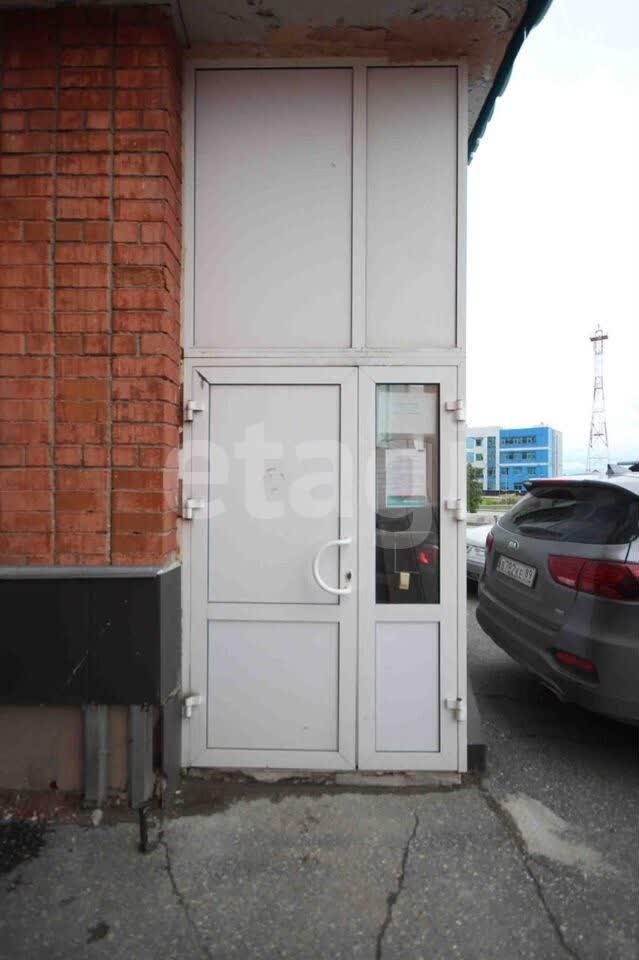 Продажа коммерческой недвижимости, 297м <sup>2</sup>, Новый Уренгой, Ямало-Ненецкий АО,  Новый Уренгой