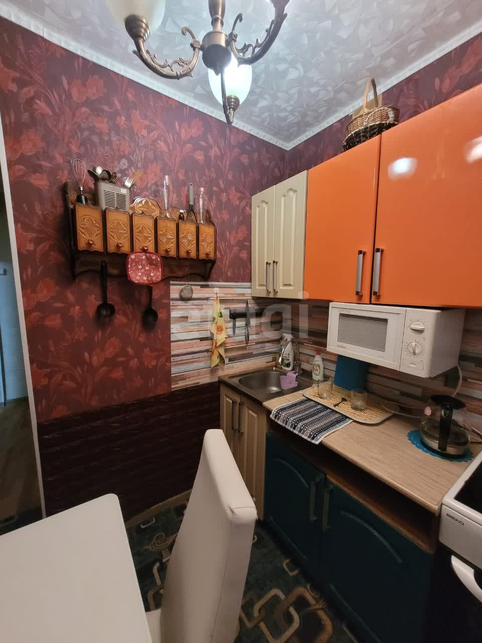 Аренда 4-комнатной квартиры, Нижневартовск, Ханты-Мансийский автономный округ,  Нижневартовск