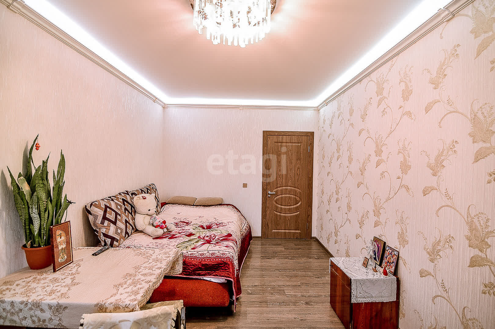 Продажа 2-комнатной квартиры, Южно-Сахалинск, Сахалинская область,  Южно-Сахалинск