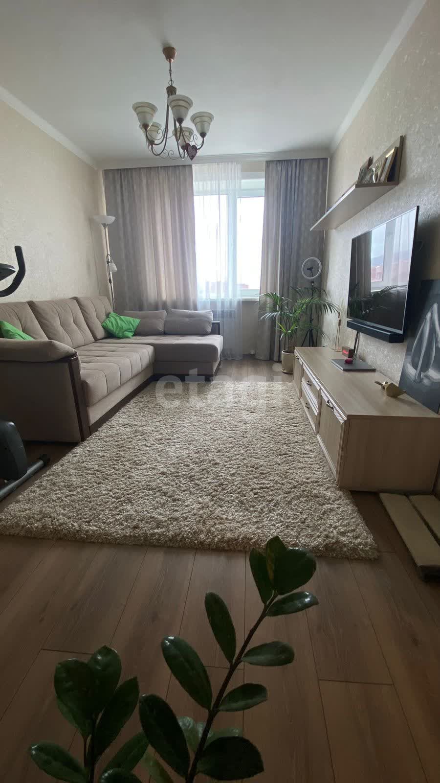 Продажа 2-комнатной квартиры, Южно-Сахалинск, Сахалинская область,  Южно-Сахалинск