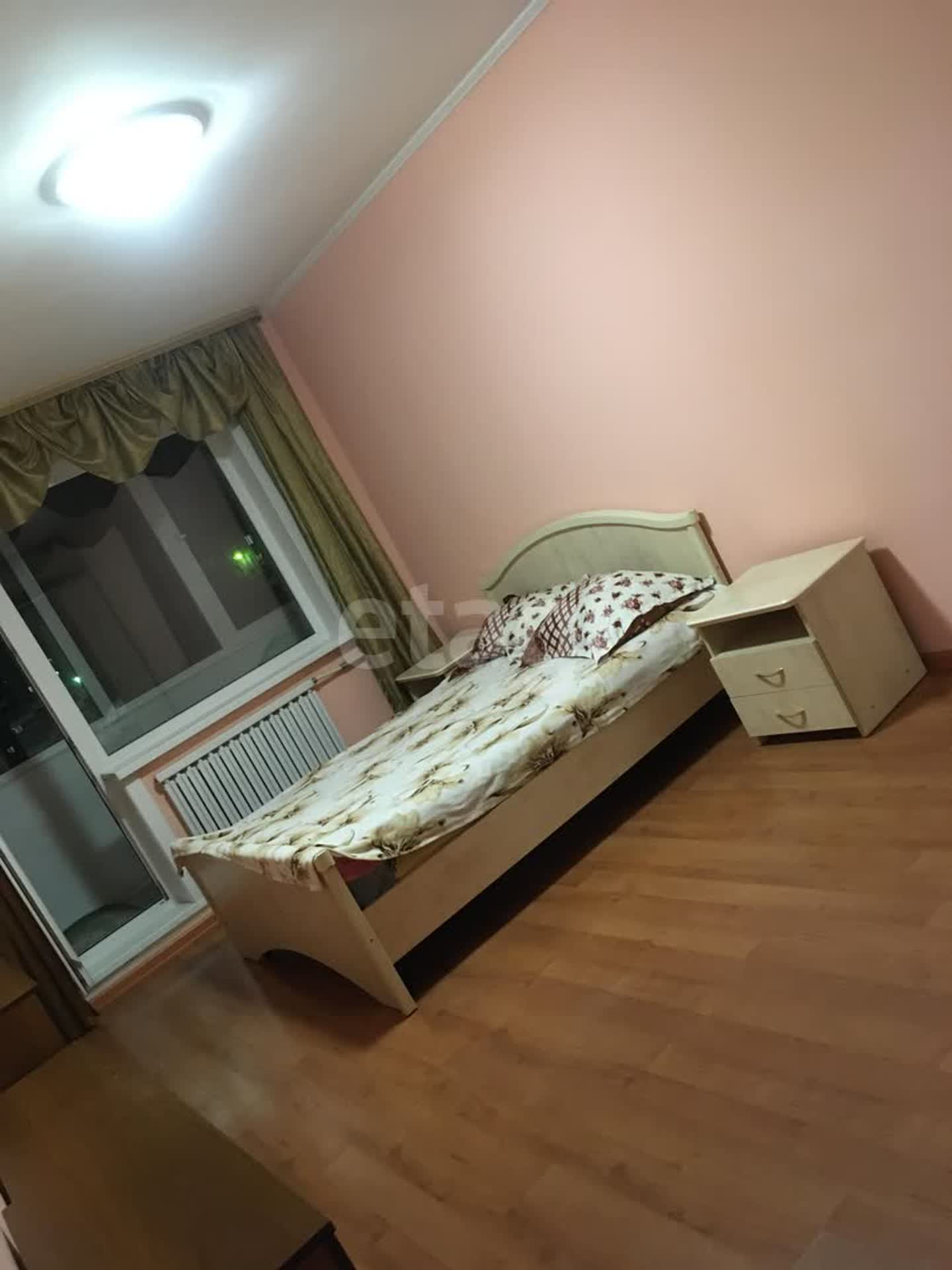 Продажа 2-комнатной квартиры, Южно-Сахалинск, Сахалинская область,  Южно-Сахалинск