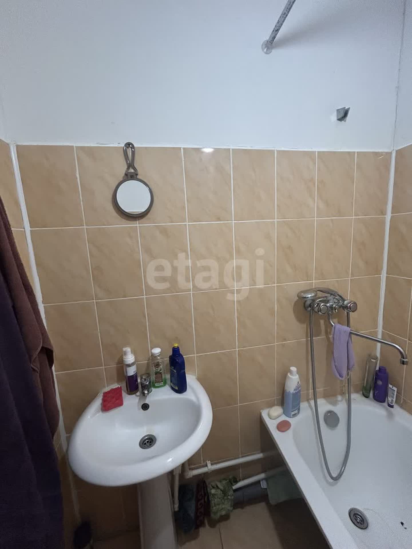 Продажа 2-комнатной квартиры, Южно-Сахалинск, Сахалинская область,  Южно-Сахалинск