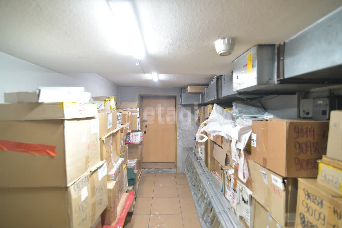 Продажа коммерческой недвижимости, 250м <sup>2</sup>, Южно-Сахалинск, Сахалинская область,  Южно-Сахалинск