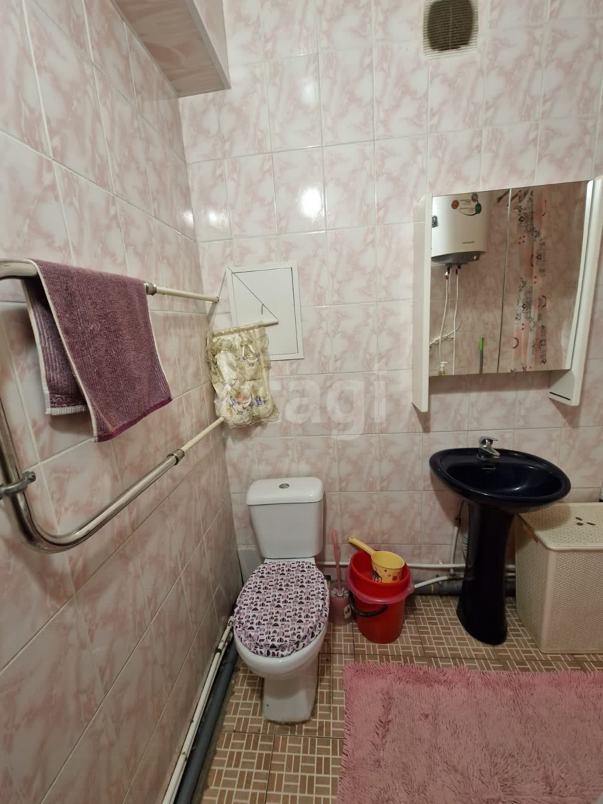 Продажа 2-комнатной квартиры, Южно-Сахалинск, Сахалинская область,  Южно-Сахалинск