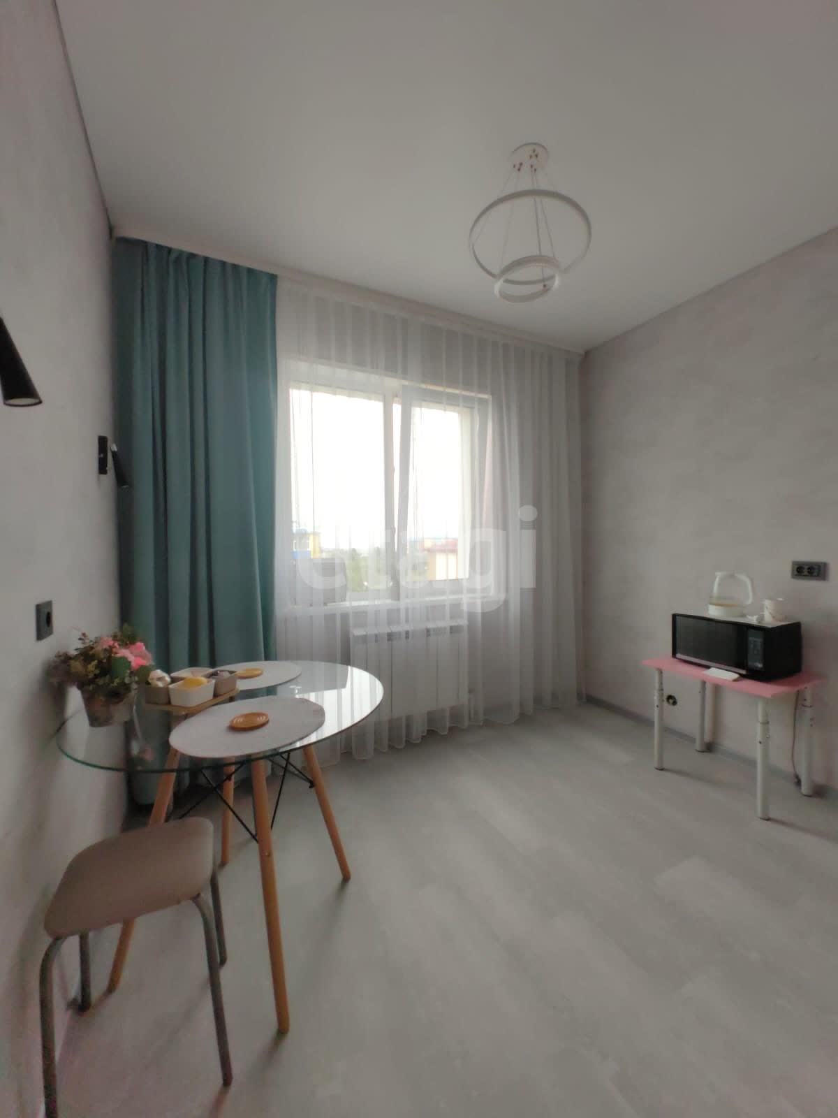 Продажа 2-комнатной квартиры, Южно-Сахалинск, Сахалинская область,  Южно-Сахалинск