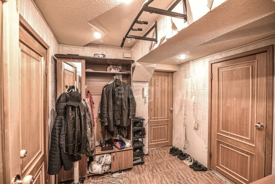 Продажа 2-комнатной квартиры, Южно-Сахалинск, Сахалинская область,  Южно-Сахалинск