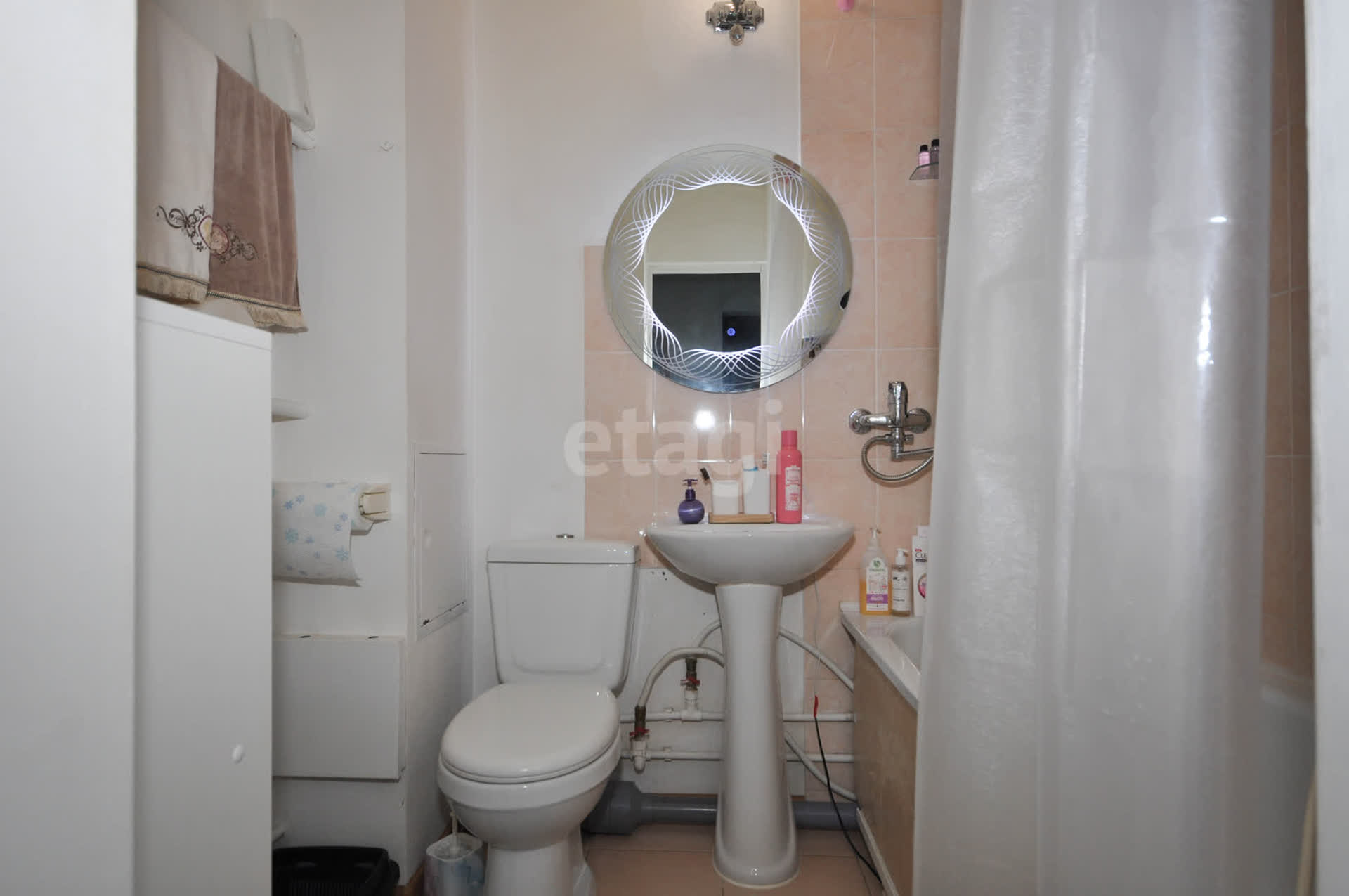 Продажа 2-комнатной квартиры, Южно-Сахалинск, Сахалинская область,  Южно-Сахалинск