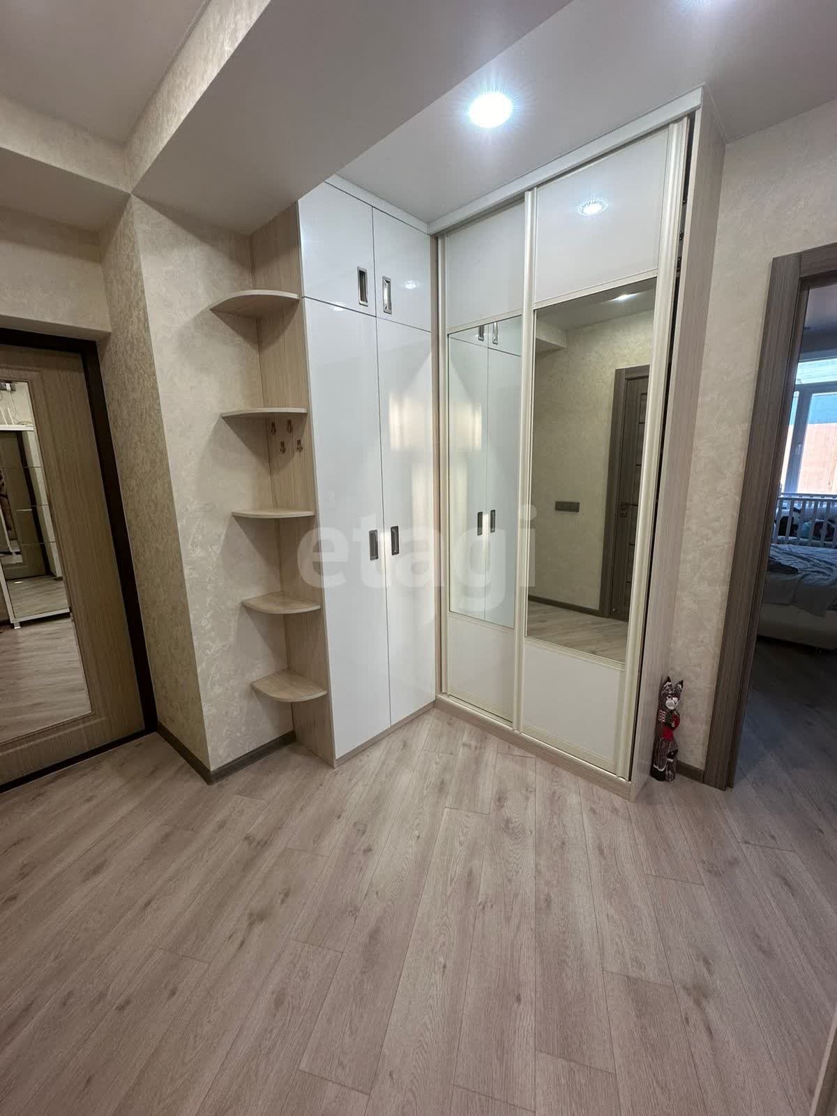 Продажа 2-комнатной квартиры, Южно-Сахалинск, Сахалинская область,  Южно-Сахалинск