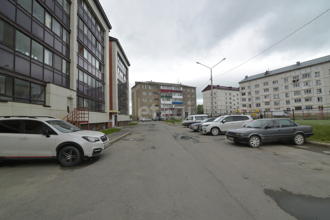 Продажа 2-комнатной квартиры, Южно-Сахалинск, Сахалинская область,  Южно-Сахалинск