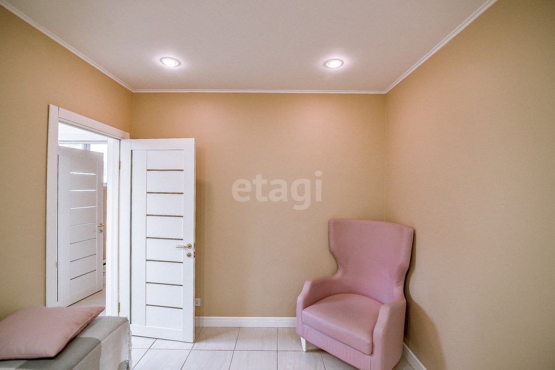 Продажа коммерческой недвижимости, 118м <sup>2</sup>, Южно-Сахалинск, Сахалинская область,  Южно-Сахалинск