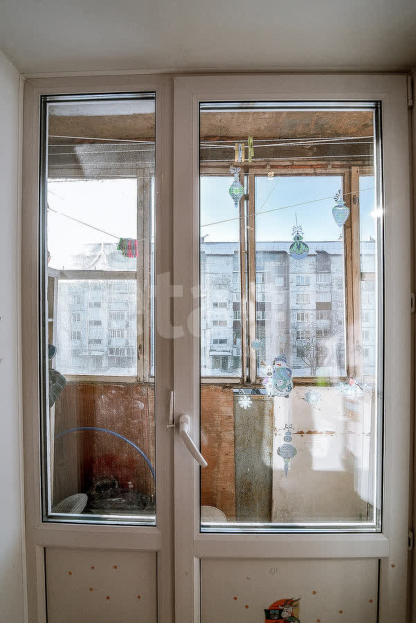 Продажа 2-комнатной квартиры, Южно-Сахалинск, Сахалинская область,  Южно-Сахалинск