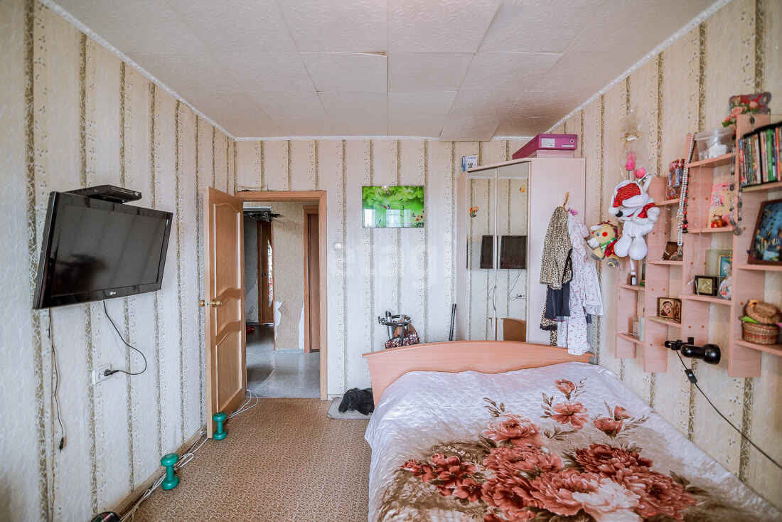 Продажа 4-комнатной квартиры, Южно-Сахалинск, Сахалинская область,  Южно-Сахалинск